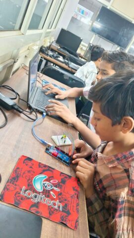 WhatsApp Image 2025-11-06 at 15.14.47